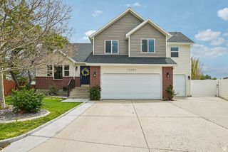 10083 S QUEENS FERRY DR., South Jordan, UT 84009