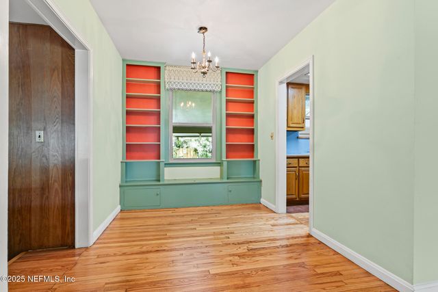 2046 JAMES Street, Jacksonville, FL 32207