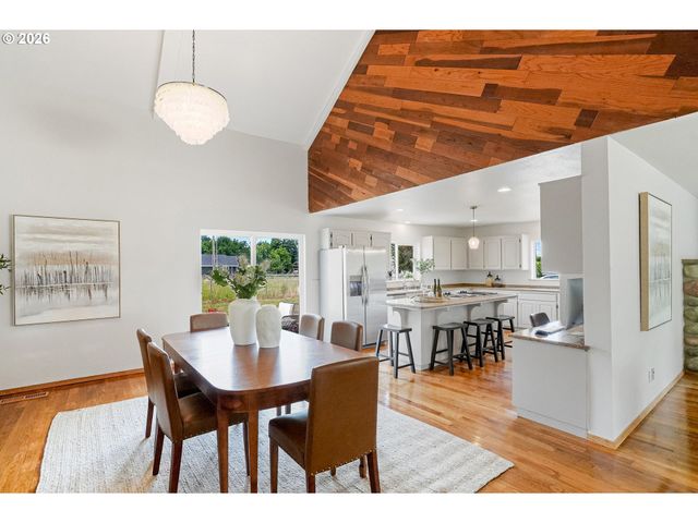 2395 88TH Ave Ne, Salem, OR 97305