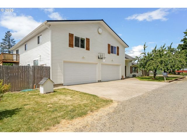 2395 88TH Ave Ne, Salem, OR 97305