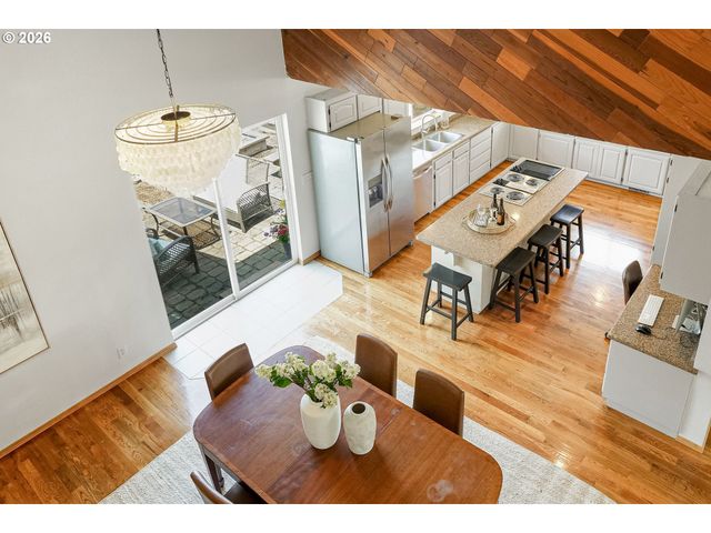 2395 88TH Ave Ne, Salem, OR 97305