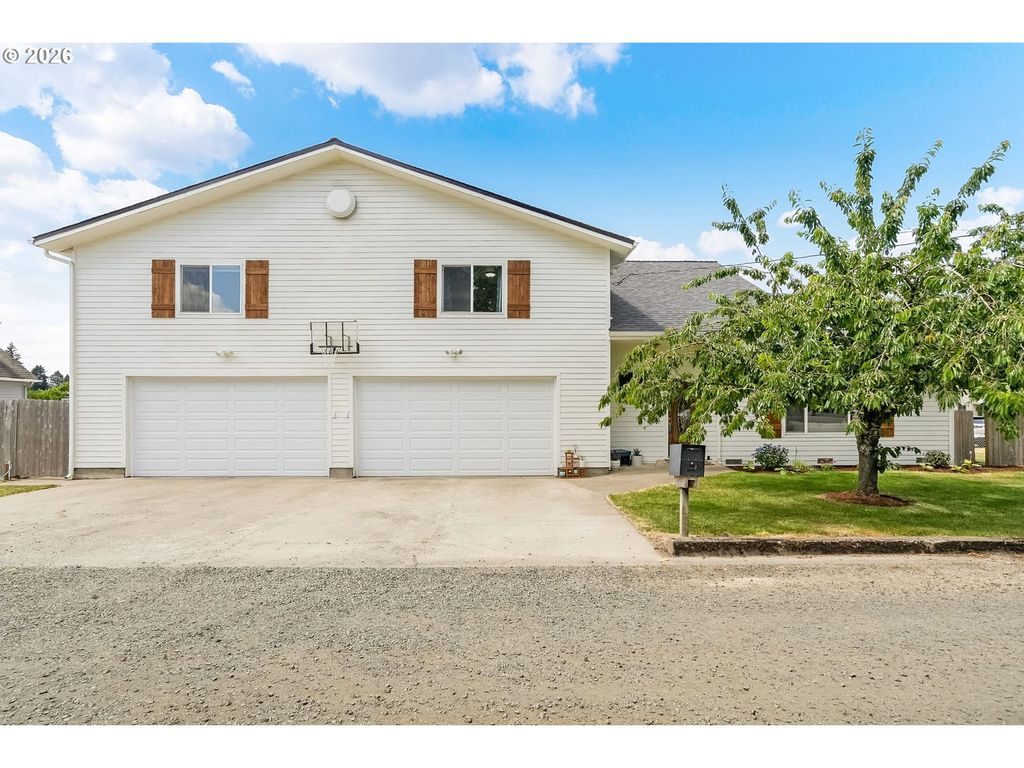 2395 88TH Ave Ne, Salem, OR 97305