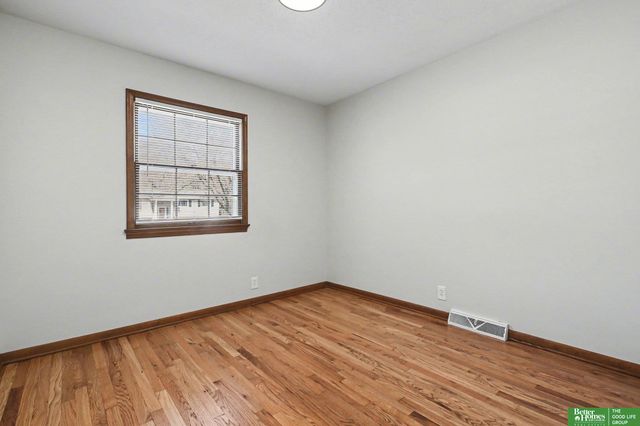 6305 Read Street, Omaha, NE 68152