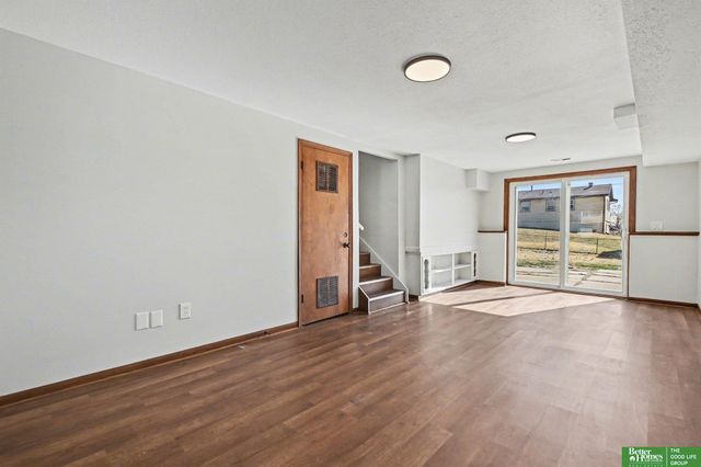 6305 Read Street, Omaha, NE 68152