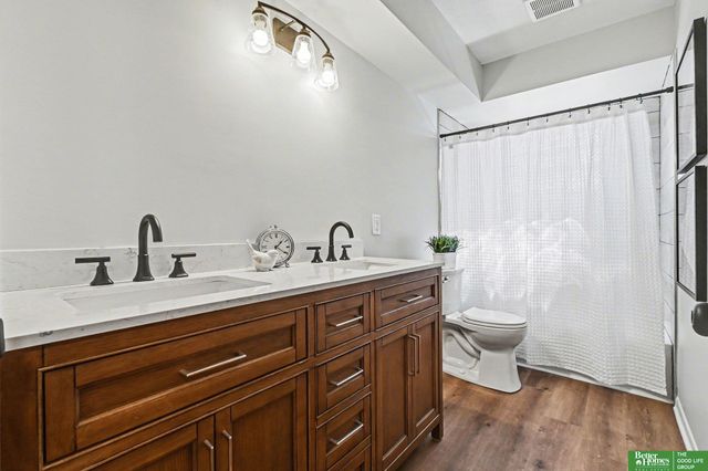 6305 Read Street, Omaha, NE 68152