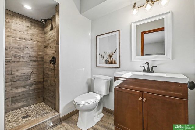 6305 Read Street, Omaha, NE 68152