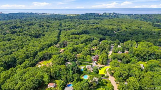 7 Bayberry Lane, Northport, NY 11768