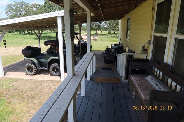 1028 Gun Rose Lane, Columbus, TX 78934