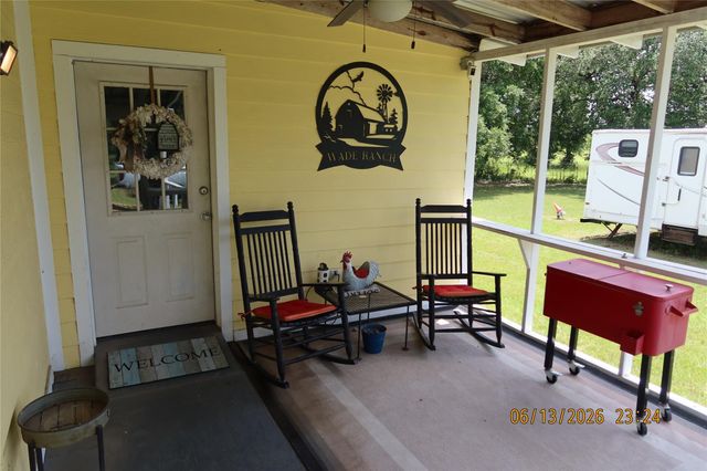 1028 Gun Rose Lane, Columbus, TX 78934