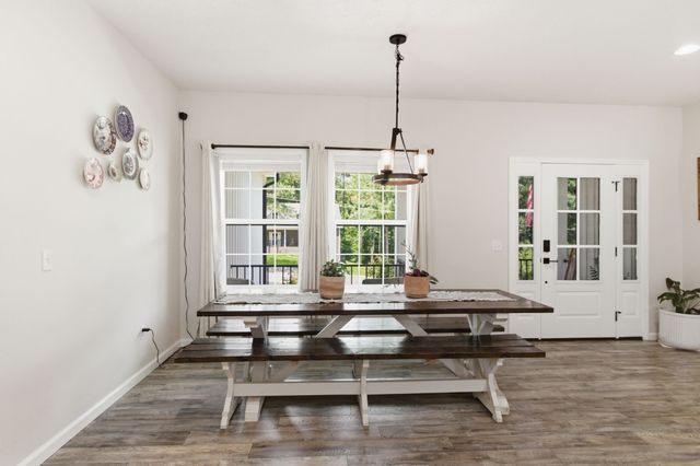33 King Arthur Dr, Paris, TN 38242