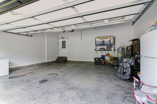 33 King Arthur Dr, Paris, TN 38242