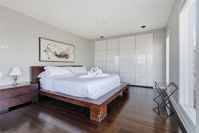 310 Cola St, Mt Washington, PA 15203