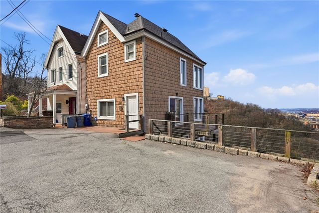 310 Cola St, Mt Washington, PA 15203