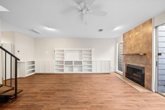 2100 Commonwealth Street G, Houston, TX 77006