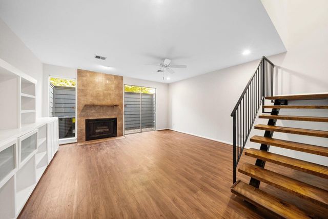 2100 Commonwealth Street G, Houston, TX 77006