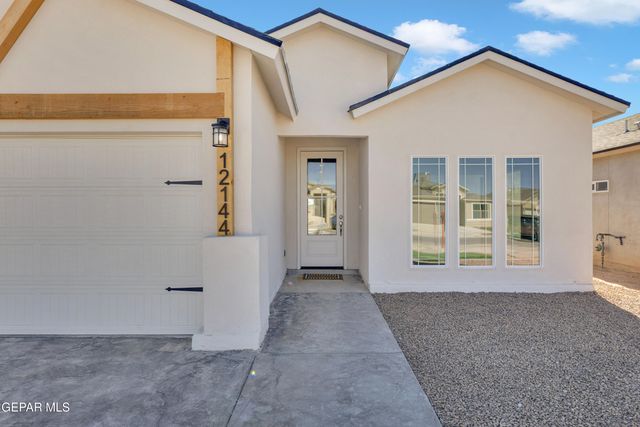 12132 Bahjat Drive, El Paso, TX 79934