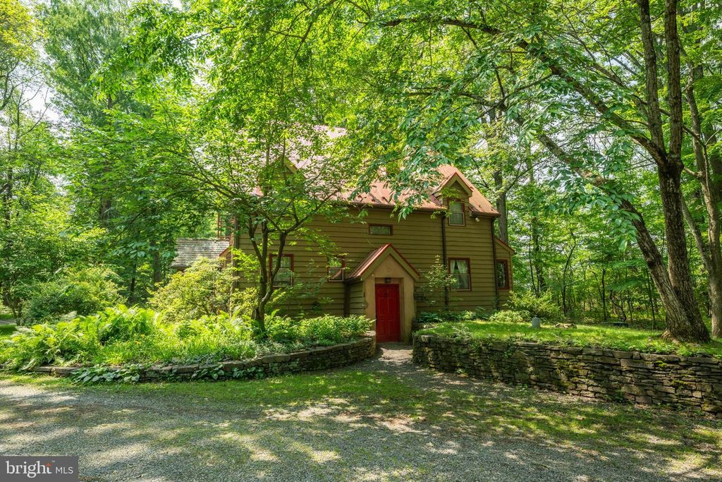 5613 POINT PLEASANT PIKE, Doylestown, PA 18902