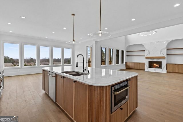 3267 N Bogan Road, Buford, GA 30519