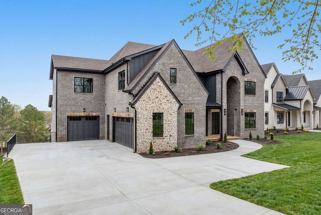 3267 N Bogan Road, Buford, GA 30519 — photo 2