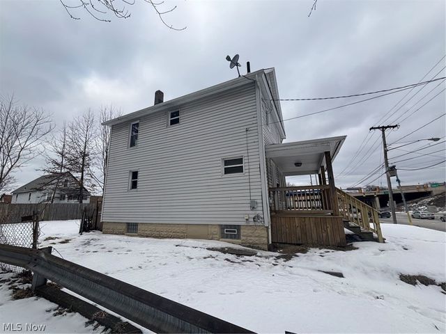 750 Brown Street, Akron, OH 44311