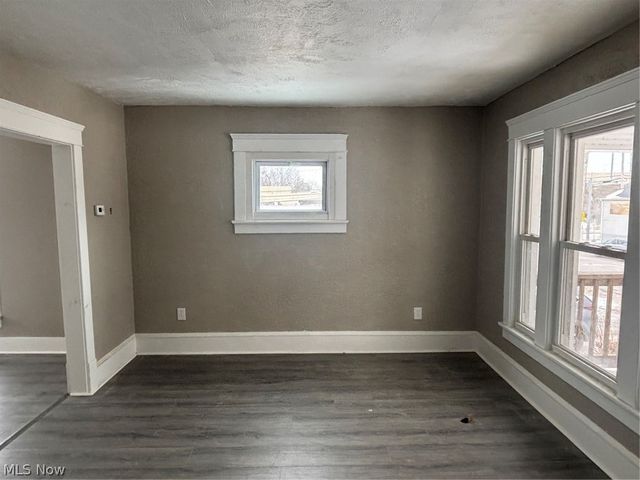 750 Brown Street, Akron, OH 44311