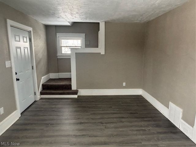 750 Brown Street, Akron, OH 44311