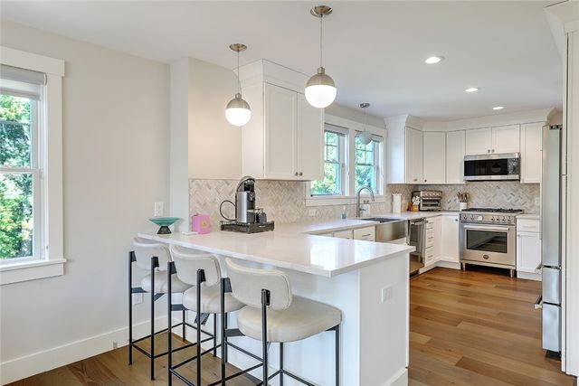 137 Rosebriar Avenue, South Kingstown, RI 02879