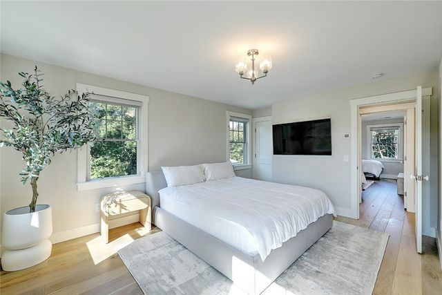 137 Rosebriar Avenue, South Kingstown, RI 02879