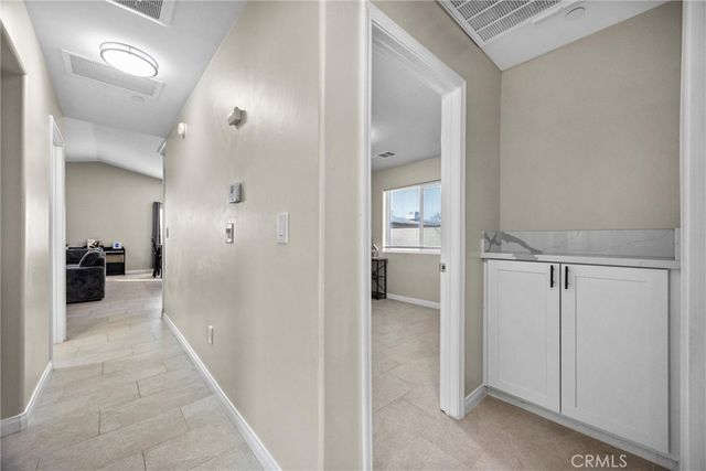 200 Burchfield Avenue, Bakersfield, CA 93307