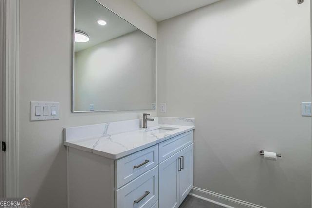 2002 Fence Road, Dacula, GA 30019