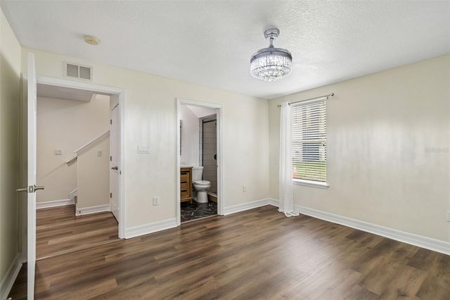 4516 BAY SPRING COURT, Tampa, FL 33611