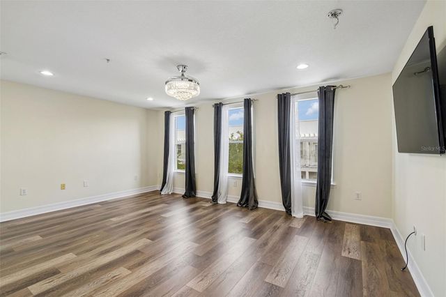 4516 BAY SPRING COURT, Tampa, FL 33611