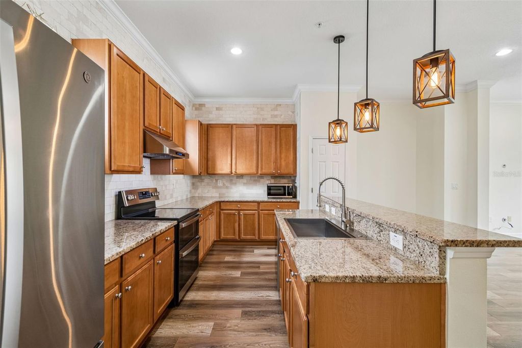Image 14 of property listing at 4516 BAY SPRING COURT, Tampa, FL 33611