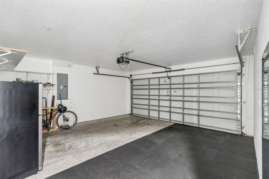 Image 38 of property listing at 4516 BAY SPRING COURT, Tampa, FL 33611