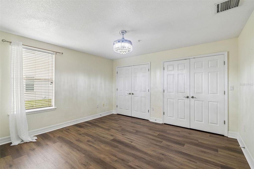 Image 10 of property listing at 4516 BAY SPRING COURT, Tampa, FL 33611