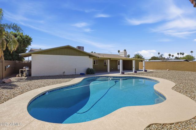 2204 E Fountain Street, Mesa, AZ 85213