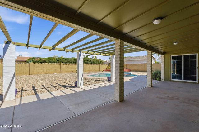 2204 E Fountain Street, Mesa, AZ 85213