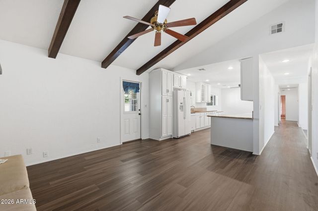 2204 E Fountain Street, Mesa, AZ 85213