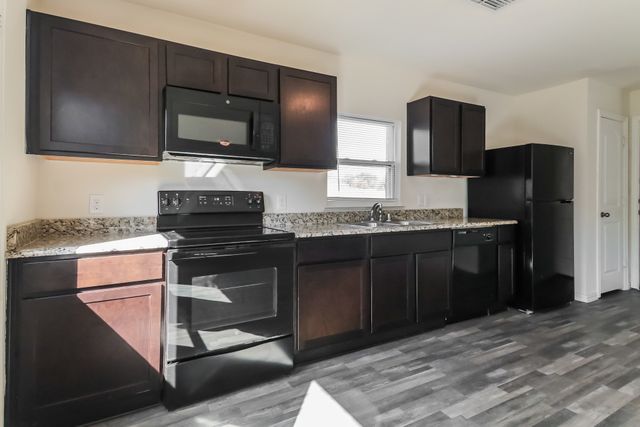 1610 Linda Drive, Sherman, TX 75090