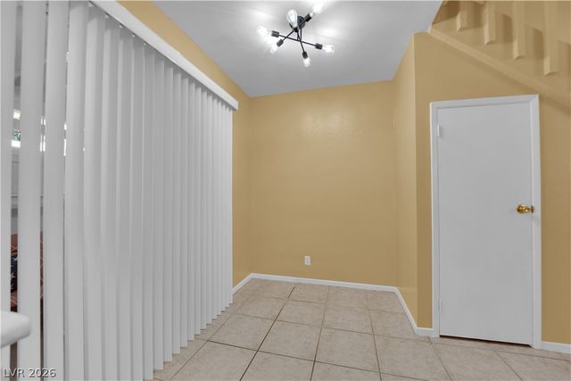 4770 Topaz Street 108, Las Vegas, NV 89121