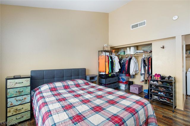 4770 Topaz Street 108, Las Vegas, NV 89121