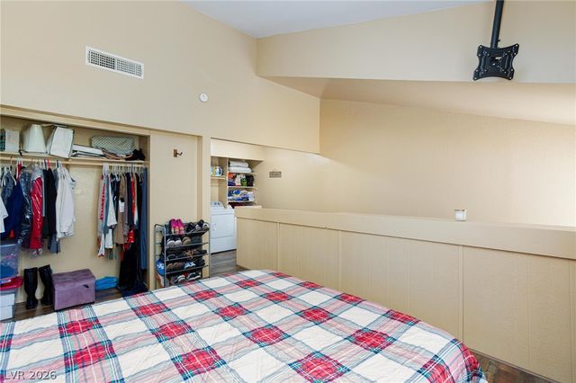 4770 Topaz Street 108, Las Vegas, NV 89121