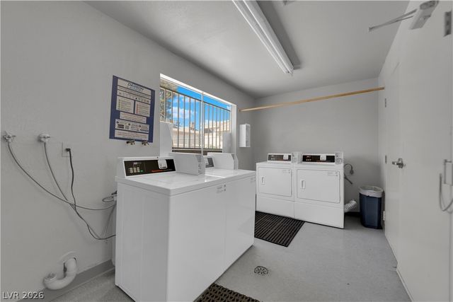 4770 Topaz Street 108, Las Vegas, NV 89121