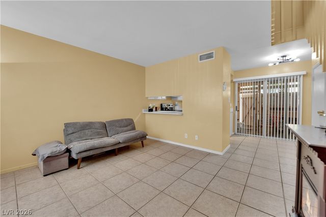 4770 Topaz Street 108, Las Vegas, NV 89121