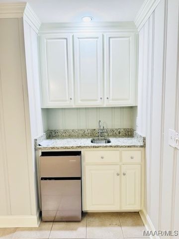 234 BELLEHURST Drive, Montgomery, AL 36109