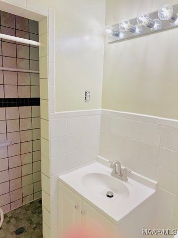 234 BELLEHURST Drive, Montgomery, AL 36109