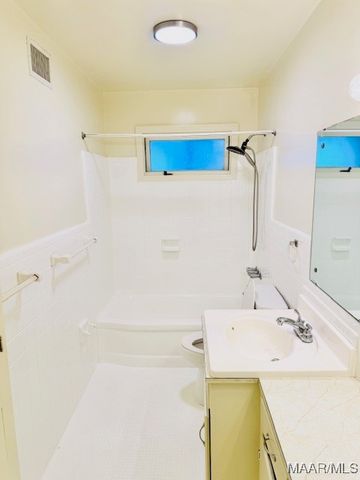 234 BELLEHURST Drive, Montgomery, AL 36109