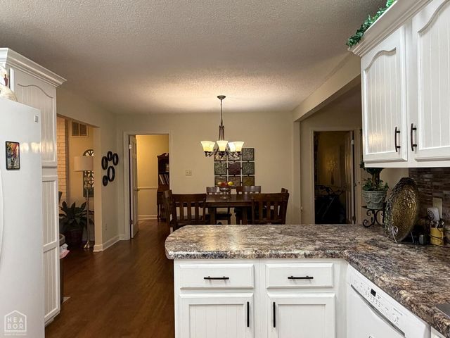 107 E Stroud Street, Jonesboro, AR 72401