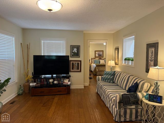 107 E Stroud Street, Jonesboro, AR 72401