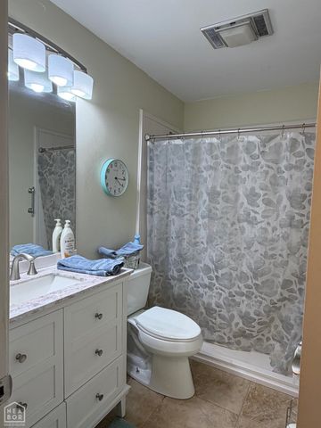 107 E Stroud Street, Jonesboro, AR 72401